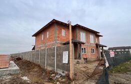 Duplex 4 camere, 142 mp utili, Giroc