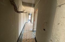 Apartament, parcare, 3 camere în comuna Giroc