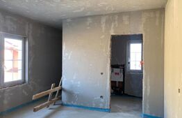 Duplex de 4 camere in Giroc (vatra veche a satului )