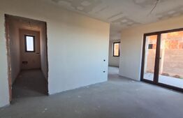 Duplex de 4 camere, 125mp, teren 350 mp, Mosnita Noua