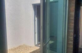 Duplex 4 camere, 70 mp, curte interioara, parcare, Mosnita Noua!