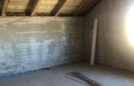 Duplex de 140 mp utili, 250 mp teren! Giroc sat!