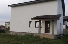 Apartament 3 camere, 72 mp,c-tie nouă,finisaje la cheie,in vilă cu gradina,Giroc