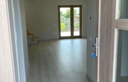 Casa tip duplex, 95 mp utili, mobilat, Remetea Mare!