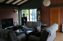 Casa 500 mp utili, 2.000 mp teren, in Chisoda