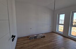Apartament de 3 camere, 73 mp,  terasa 76 mp, zona Braytim