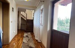 Casa de vanzare cu garaj si anexa,  zona Mehala