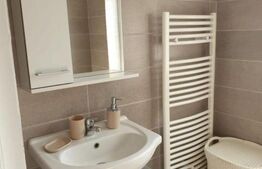 2 case, 78 mp, respectiv 93 mp, 2 terase, curte, zona Ghiroda