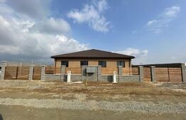 Casa 3 camere, 88 mp, teren 360 mp, zona Sag 