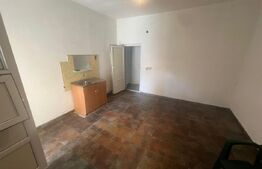 Spatiu comercial de 73 mp in zona excelenta