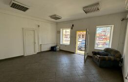 Spatiu comercial,  25 mp , la bulevard, Cetatii