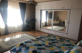 Casa 8 camere 350 mp Utvin aproape de centrul comunei 1760mp teren 23ml front