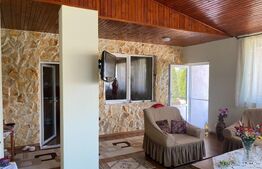 Casa 8 camere 350 mp Utvin aproape de centrul comunei 1760mp teren 23ml front