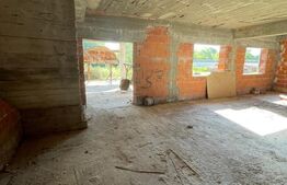 Casa individuala 300 mp utili!