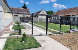 Casa la 30 min de TM, 3 Camere renovate, Baie utilata, 2413mp, 