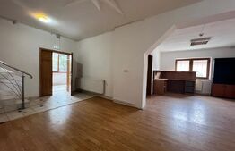 Ocazie! Casa de inchiriat, 12 camere, 355 mp, zona  Lipovei