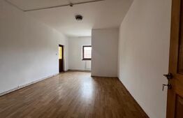 Ocazie! Casa de inchiriat, 12 camere, 355 mp, zona  Lipovei