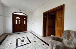 Ocazie! Casa de inchiriat, 12 camere, 355 mp, zona  Lipovei