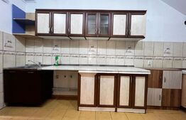 Ocazie! Casa de inchiriat, 12 camere, 355 mp, zona  Lipovei