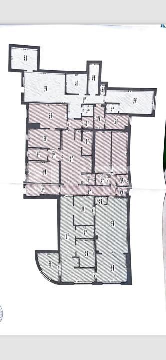 Spatiu comercial intr-o zona excelenta, 333 mp, Complexul Studentesc