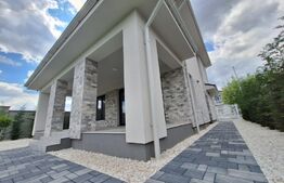 Casa individuala deosebita 5 camere,145 mp, 600mp teren, Zona Dumbravita