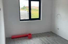 Duplex 82 mp utili, 320 mp teren, Sag!