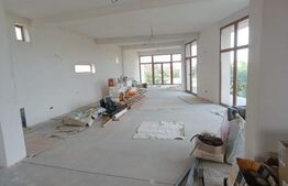 Spatiu comercial cu vitrina, 114 mp open space,  etaj 1, Dumbravita