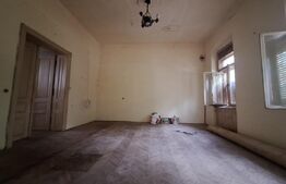 Apartament, 3 camere, curte, 93mp, zona Balcescu