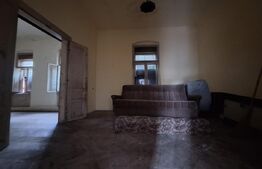 Apartament, 3 camere, curte, 93mp, zona Balcescu