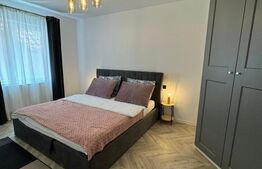 Apartament 4 camere,  renovat, 81 mp utili,  ultracentral,  PIata Unirii