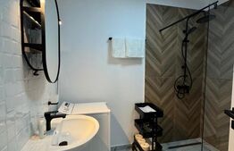 Apartament 4 camere,  renovat, 81 mp utili,  ultracentral,  PIata Unirii