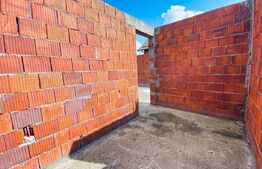 Casa 4 camere, 140 mp, parcare, zona Sanmihaiu Roman