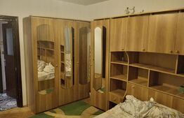 Apartament cu 3 camere, zona Complex Studentesc