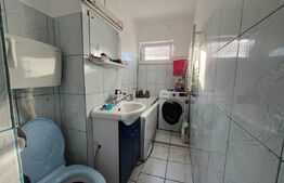 Apartament 3 camere, 58 mp, semidecomandat, zona Dambovita