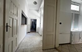 Apartament 161 mp, 5 camere, balcon, terasa, zona Neptun