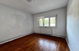 Apartament 3 camere, cu boxa din living, 70mp, la parter, zona Bucovina