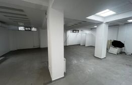 Spatiu comercial cu vitrina pe strada circulata, Ultracentral