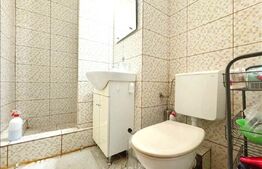 Apartament cu 5 camere, etaj intermediar, decomandat, zona Iulius Mall