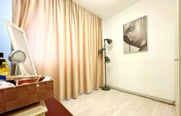 Apartament cu 5 camere, etaj intermediar, decomandat, zona Iulius Mall