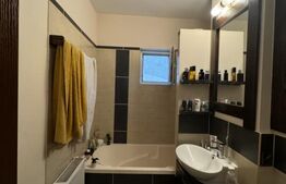 Apartament 3 camere, 70 mp, zona Lipovei