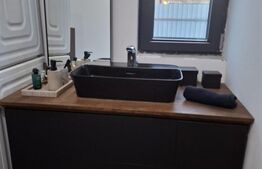 Casă Individuală Nouă, Construită din Beton Monolitic – Zona Lunei