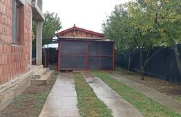 Casă mare, teren 680 mp, garaj, solar, în Satchinez