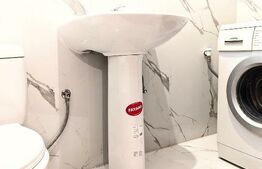 Apartament 2 camere, 110 mp, cladire istorica 