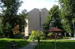 Apartament 2 camere, 110 mp, cladire istorica 