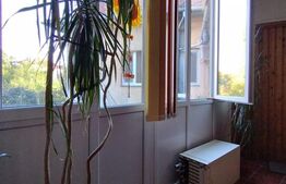 Confort, liniște și un strop de farmec interbelic-92mp, 3 camere ,2 bai, garaj