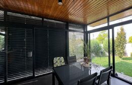 Duplex despartit prin garaj, supr. utila 165mp, teren 387 mp, Dumbravita