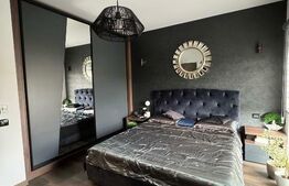 Duplex despartit prin garaj, supr. utila 165mp, teren 387 mp, Dumbravita