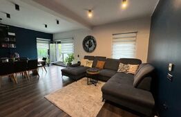 Duplex despartit prin garaj, supr. utila 165mp, teren 387 mp, Dumbravita