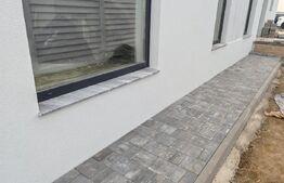 Duplex ca o casă individuală , Urseni, cu acces asfaltat!