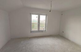 Duplex superb la asfalt Urseni